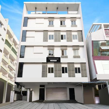 Hotel Super Townhouse Alwal Road à Trimulgherry Extérieur photo