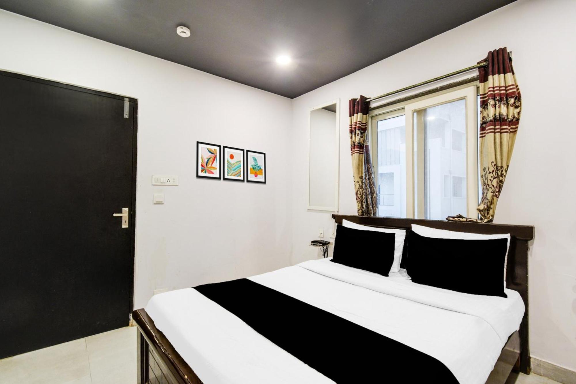 Hotel Super Townhouse Alwal Road à Trimulgherry Extérieur photo