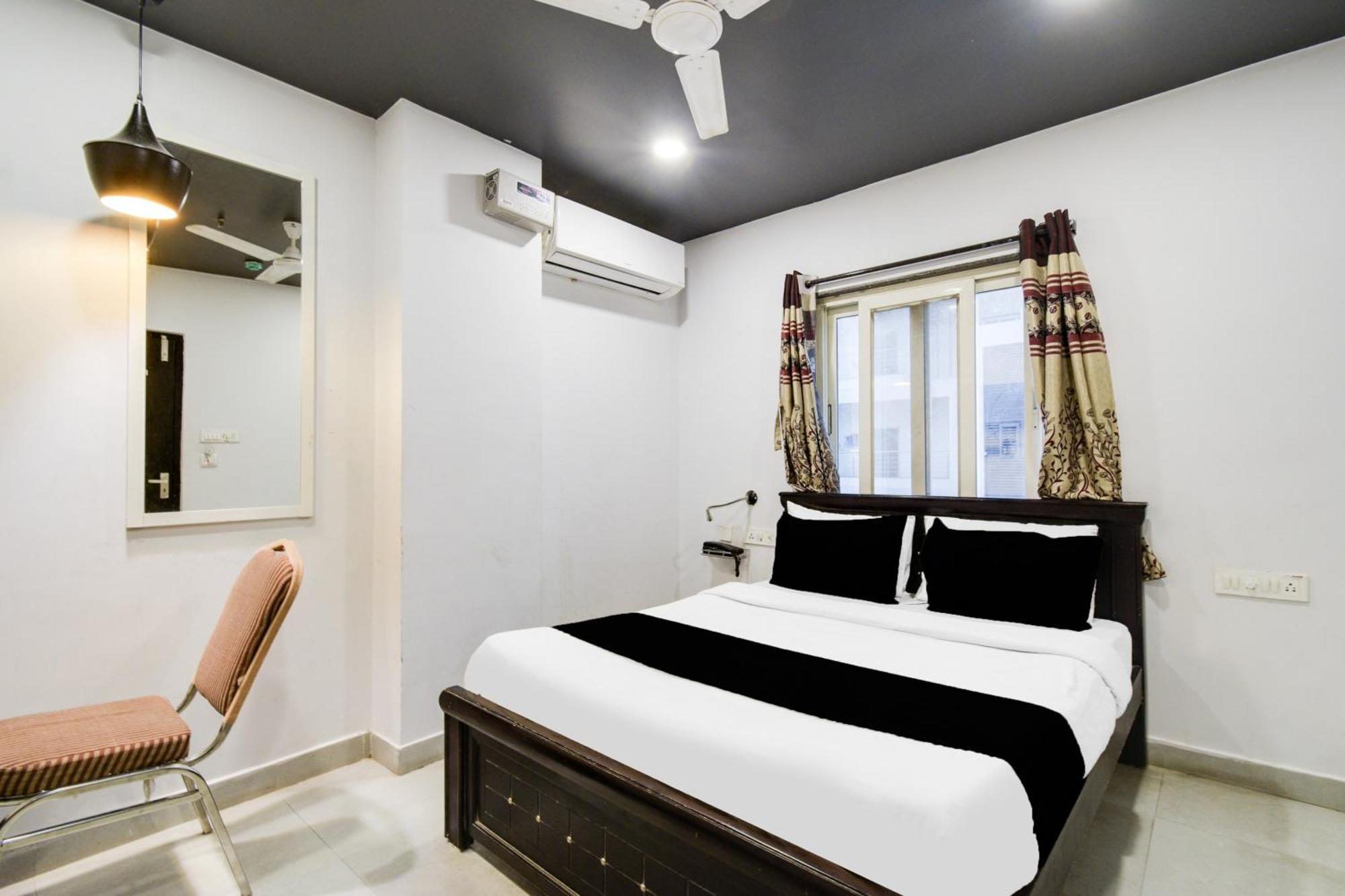 Hotel Super Townhouse Alwal Road à Trimulgherry Extérieur photo