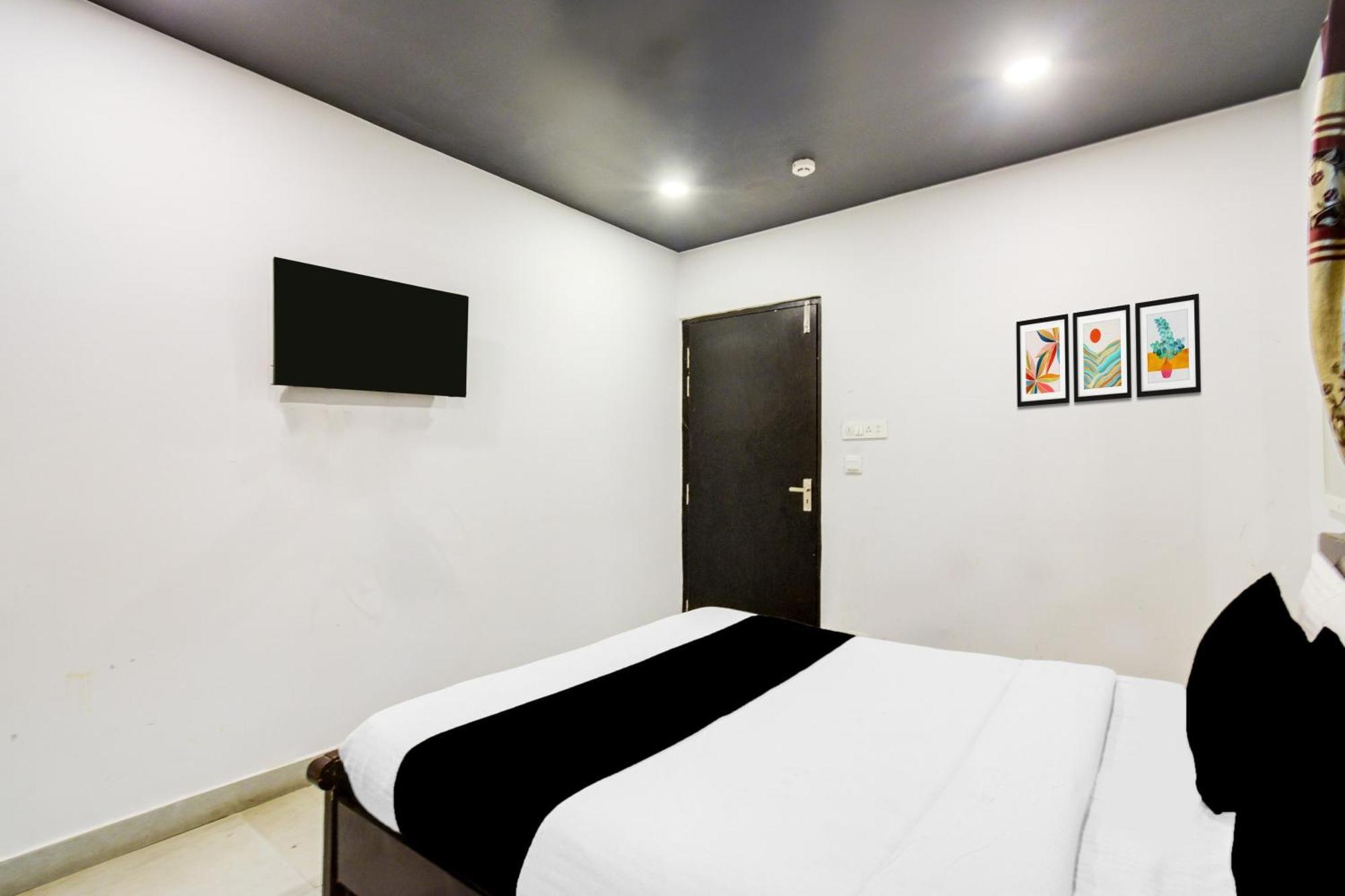 Hotel Super Townhouse Alwal Road à Trimulgherry Extérieur photo